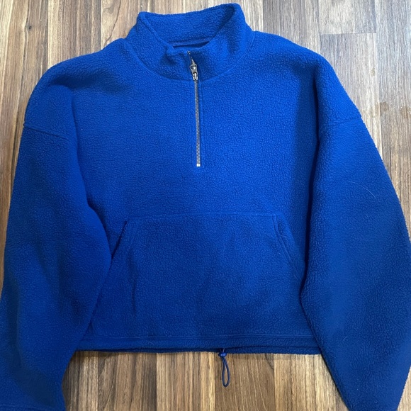 american eagle sherpa pullover